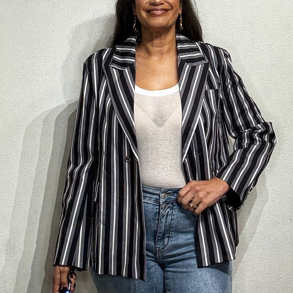 Blueberry Gray Striped Blazer Sz M NWOT